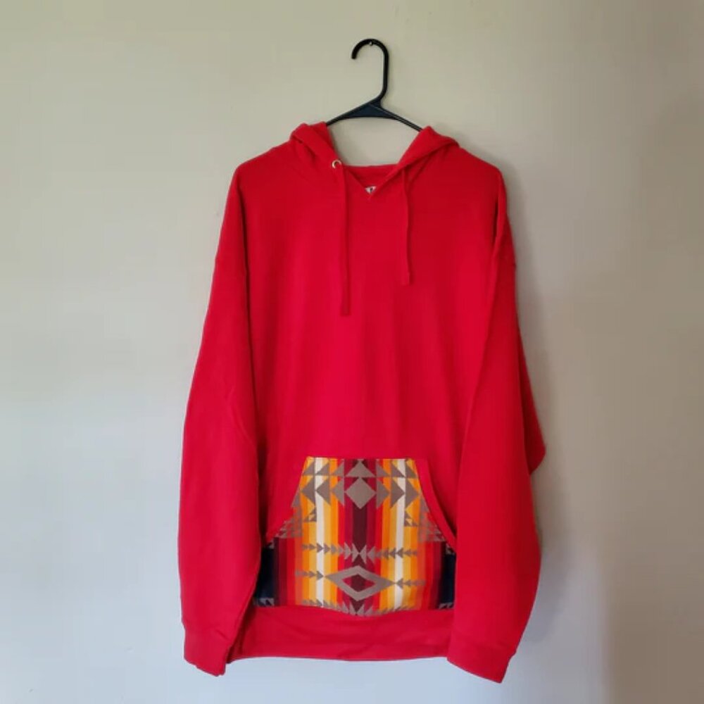 Lindy Design XL Custom Sweatshirt
